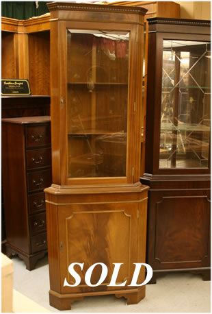 Corner Cabinet Antique Mahogany